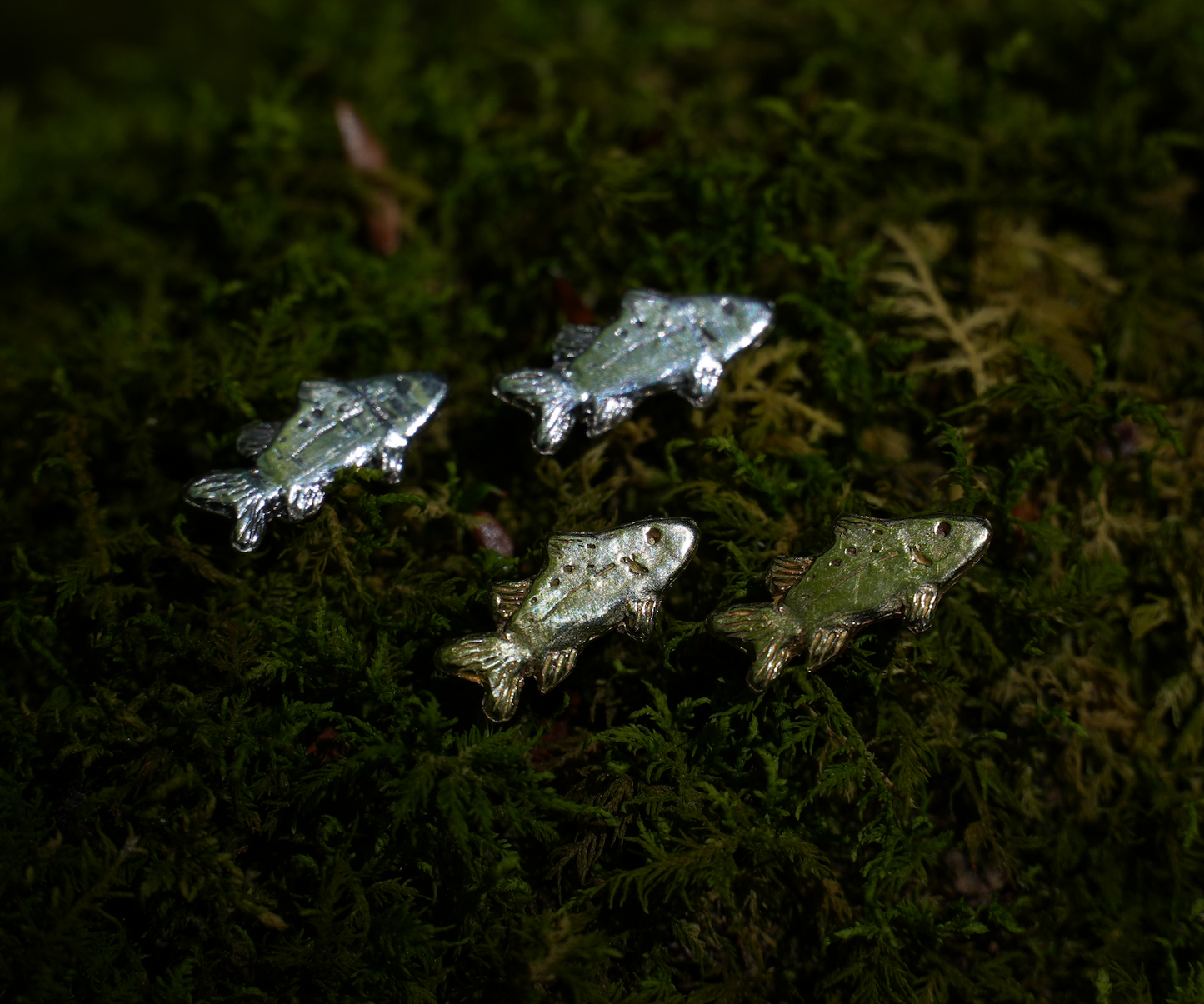 Mini Fish Studs