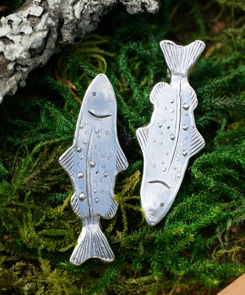 Fish Studs
