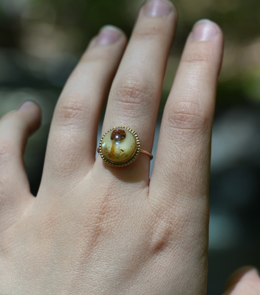 Gold Mushroom Ring | Size 7