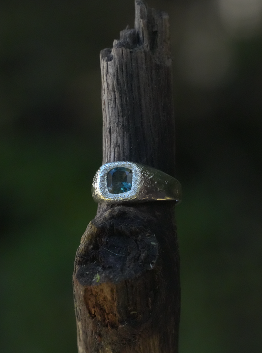Equinox Topaz Ring | Size 7